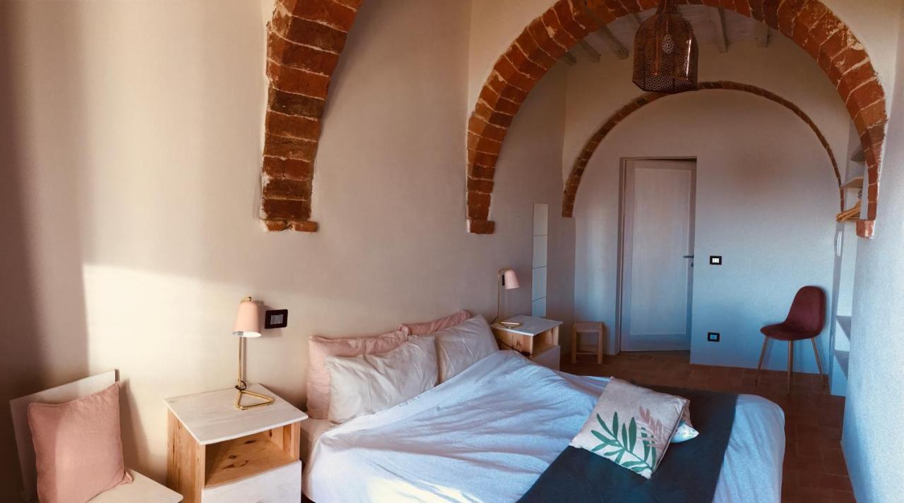 La Falconara Montepulciano Stazione 외부 사진
