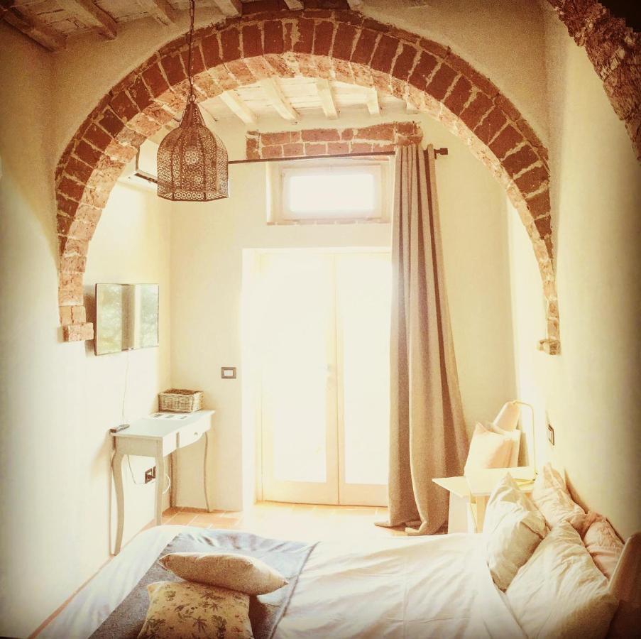 La Falconara Montepulciano Stazione 외부 사진